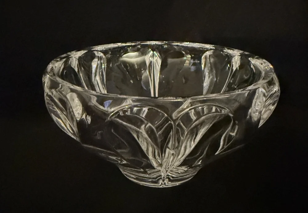 🌟 Vintage Signed Art Glass Bowl | Etched Cut Crystal Style | 5.75
